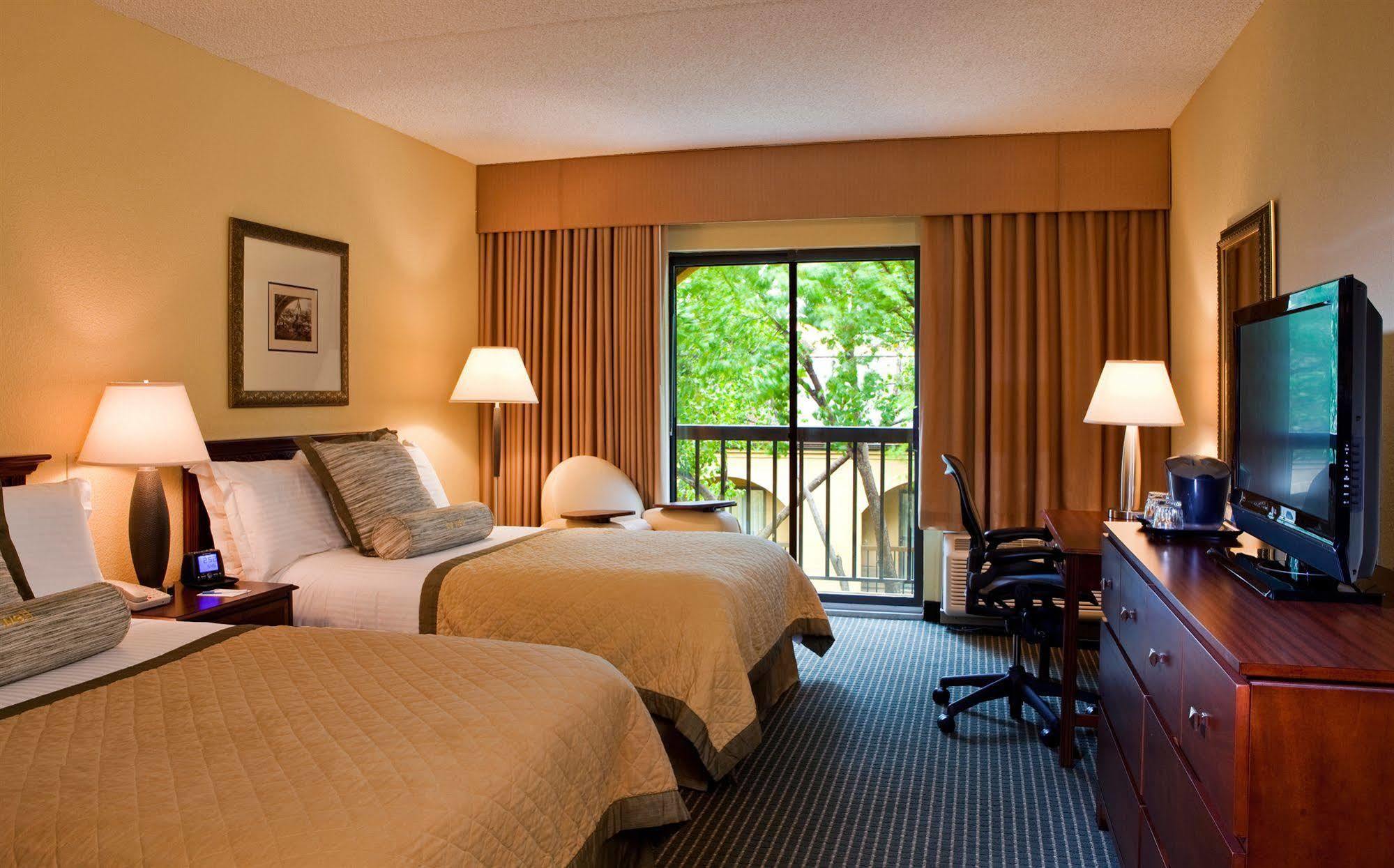 Holiday Inn Irving Las Colinas By Ihg Εξωτερικό φωτογραφία