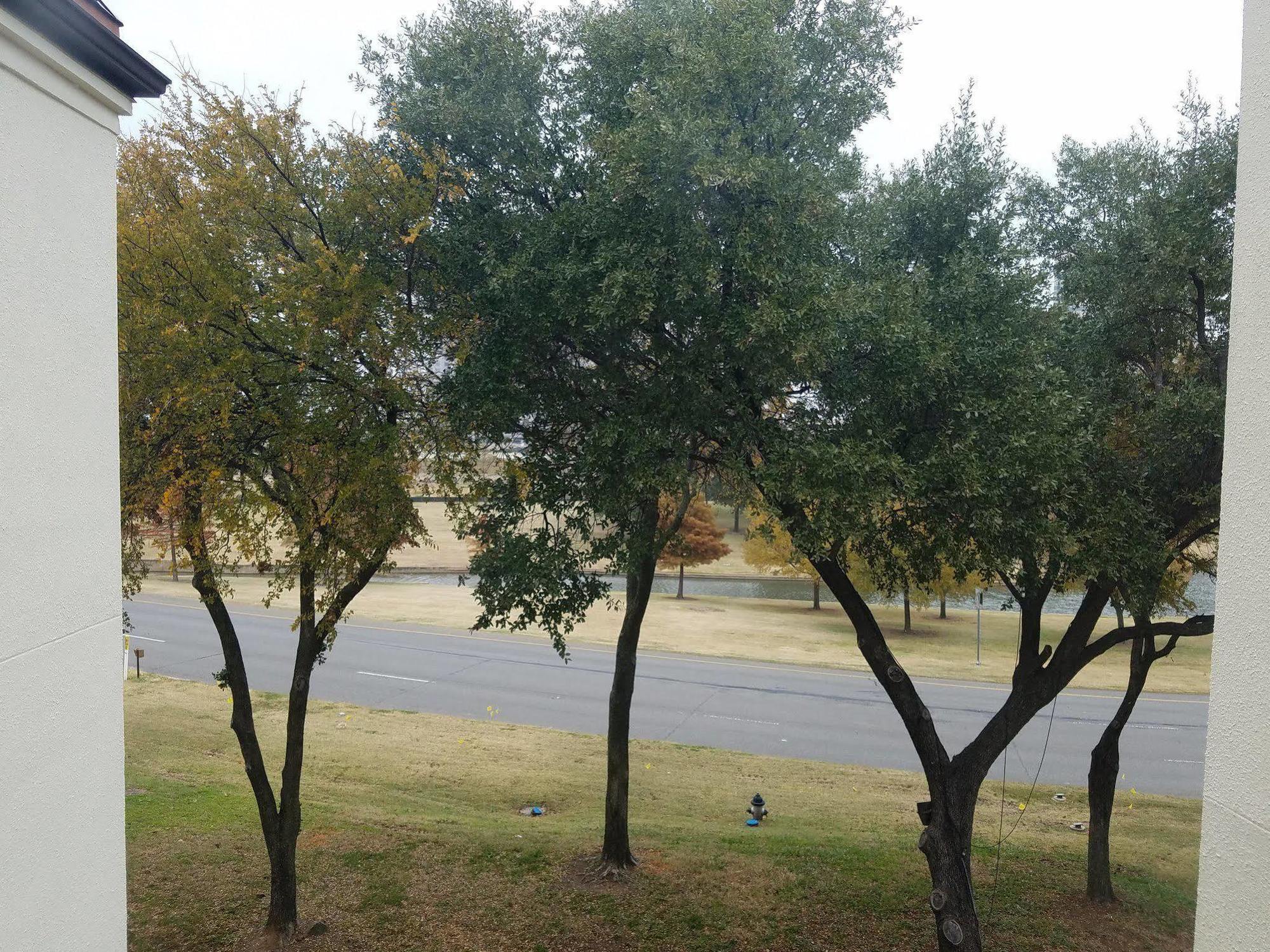 Holiday Inn Irving Las Colinas By Ihg Εξωτερικό φωτογραφία