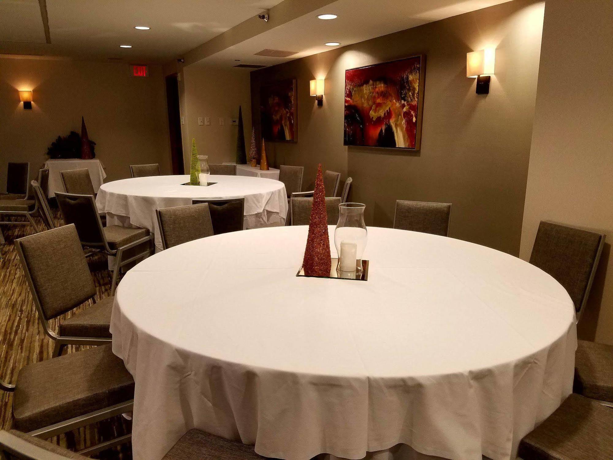 Holiday Inn Irving Las Colinas By Ihg Εξωτερικό φωτογραφία
